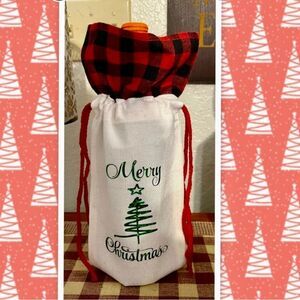 Buffalo Plaid Trim Wine Bottle Gift Bag